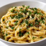 Pasta Cremosa all'Aglio e Parmigiano