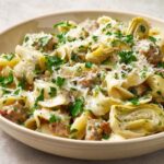 Pasta con Carciofi e Salsiccia