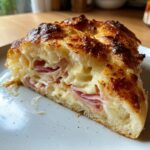 Focaccine ripiene con prosciutto e formaggio