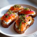 Tartine al Salmone (Smoked Salmon Canapés)